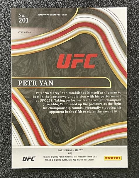 2022 Panini Select UFC Petr Yan Octagonside 201 Silver Disco Prizm