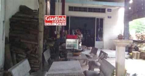 Đắng lòng bậc sinh thành phát hiện con gái chụp ảnh nude gửi trai lạ trước khi bỏ nhà đi