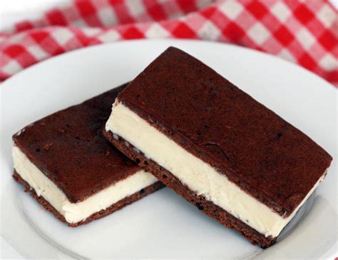 5 Savory Ice Cream Sandwiches Dessert Lover Can T Miss