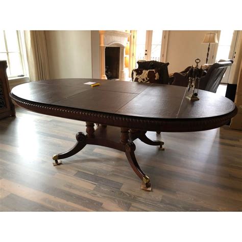 Traditional Henredon Pedestal Dining Table Chairish