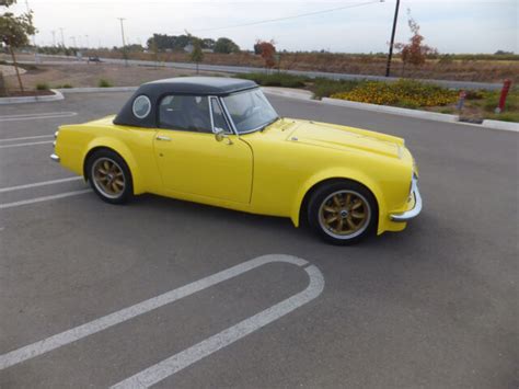 1967 Datsun 1600 Roadster Restomod