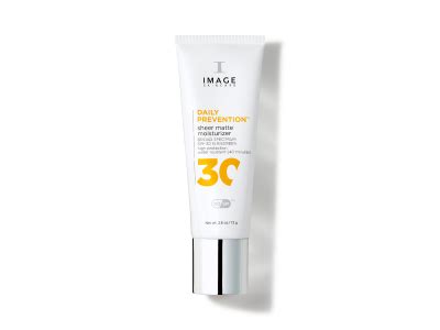 DAILY PREVENTION Sheer Matte Moisturizer SPF 30 Maxime The Skin