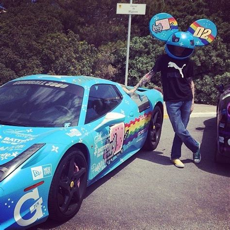 Deadmau5 Has Throwback Moment, Misses His Nyan Cat Purrari - autoevolution