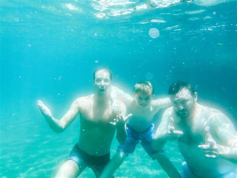 Finding Friends as a Nomad - Nomad Veronica