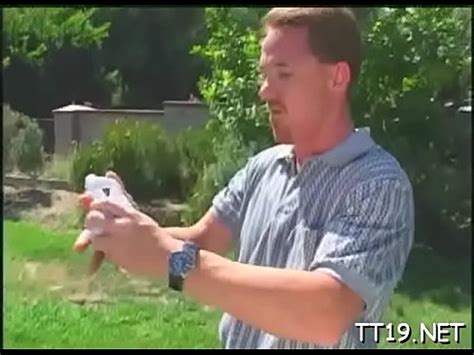 Sex Appeal Maid Chloe Enjoying Boner XVIDEOS