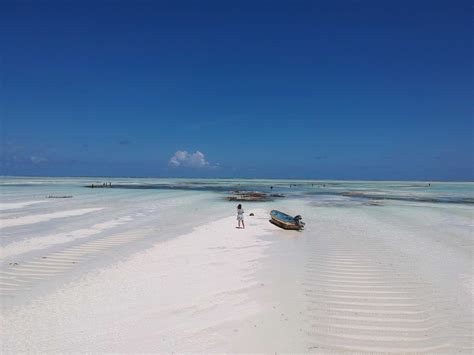 Paje, Zanzibar - not an ordinary beach! - The World at My Feet