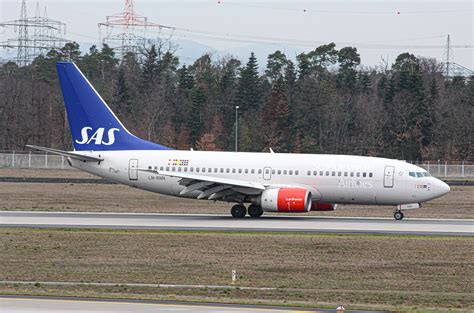 LN RNN Boeing 737 783 SAS David A González Flickr