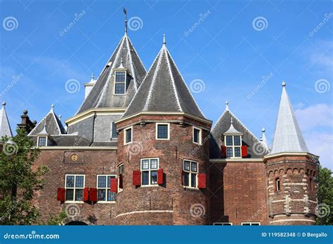 De Waag Castle In Amsterdam Unique Historic Castle Near Red Light