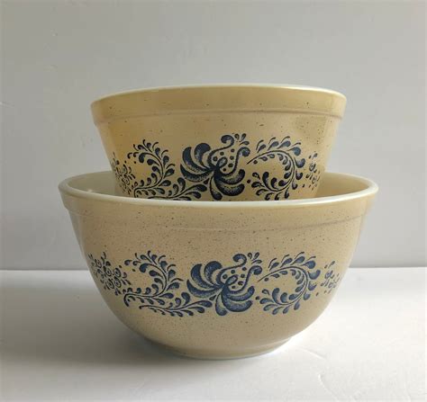 Vintage Pyrex Homestead Tan Speckled Bowl Blue Vines Etsy