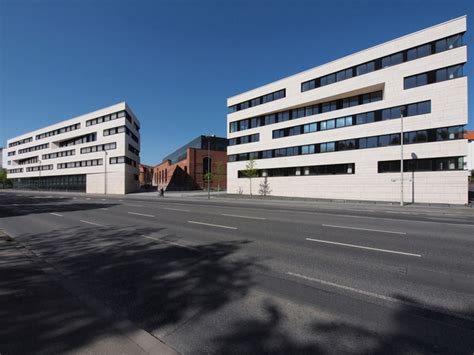 Institute buildings University Kassel / ATELIER 30 | ArchDaily