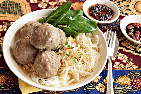 How To Make Bakso Indonesian Meatballs