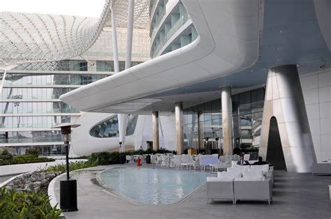 Yas Hotel Abu Dhabi (2) | Abu Dhabi | Pictures | United Arab Emirates ...