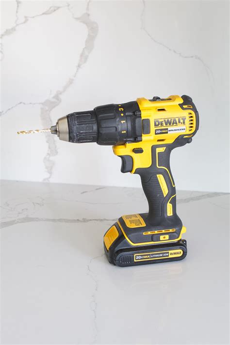 How to Use a Cordless Power Drill | The DIY Playbook