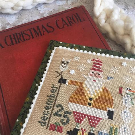 WEE SANTA 2018 By Heart In Hand Needleart The Crewel Gobelin