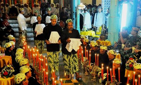 Sejumlah Tradisi Maulid Nabi Di Berbagai Daerah Kbk Kantor Berita