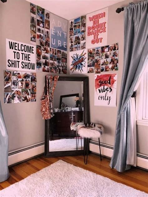 25 Cool Poster Decor Ideas For College Dorm Room Homemydesign