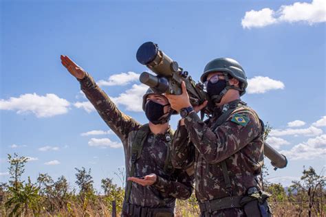 Gaaae Realiza Est Gio De Artilharia Antia Rea Defesa A Rea Naval