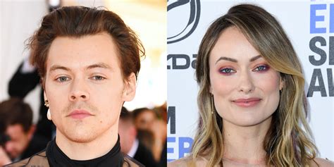 Harry Styles Olivia Wilde Hold Hands At His Managers Wedding In New