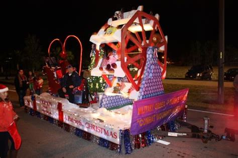 Small Town Christmas Parade Float Ideas