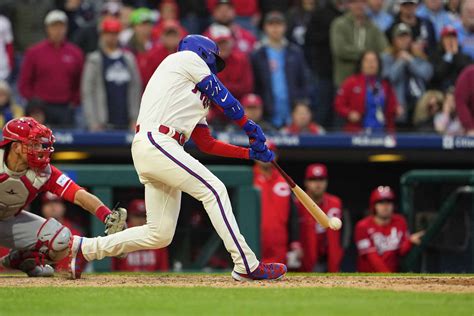 Cincinnati Reds Vs Philadelphia Phillies 4923 Mlb Analysis Odds And