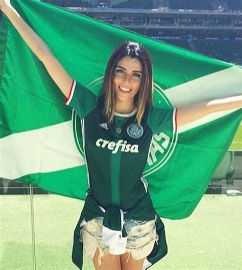 Pin De Marcelo Almeida Em Palmeiras Fotos De Torcedoras Garotas Futebol