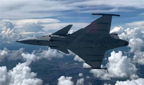 Gripen Pilotos Veteranos Conhecem De Perto O Novo Ca A Da Fab Aeroflap