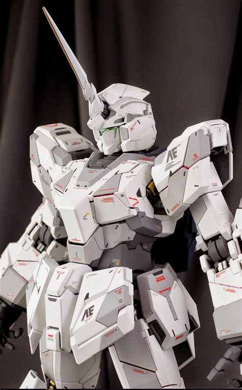 Painted Build Pg Rx Unicorn Gundam Detailed