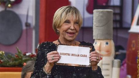 Wilma Goich Eliminata Dal Televoto Rientra Al GF Con Il Biglietto Di