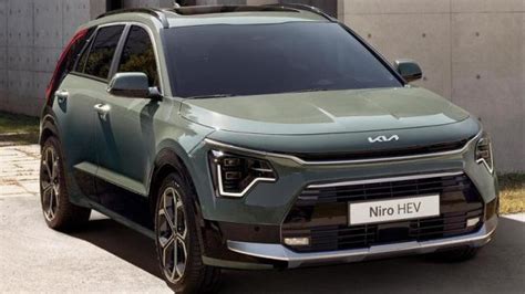 Kia Niro Hev Listino Prezzi Motori E Consumi Patentati