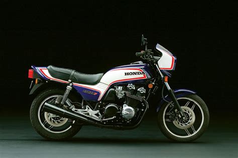 1983 Honda CB1100R - Moto.ZombDrive.COM