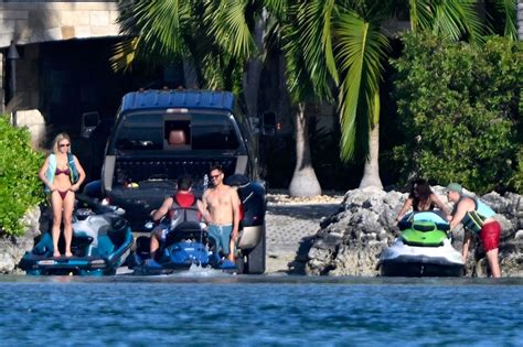 Sydney Sweeney Thong Bikini Bare Beach Booty Florida Hot Celebs Home