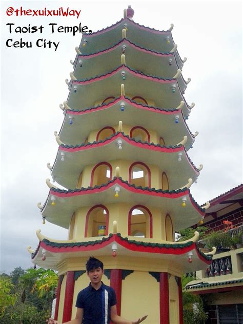 Exploring Philippines, #thexuixuiWay: Taoist Temple - Cebu City