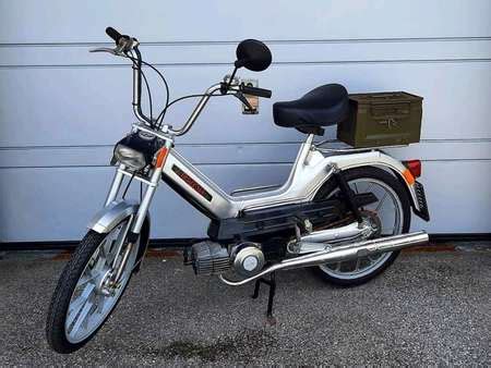 Puch Puch Maxi S Moped Mofa Used The Parking Motorcycles