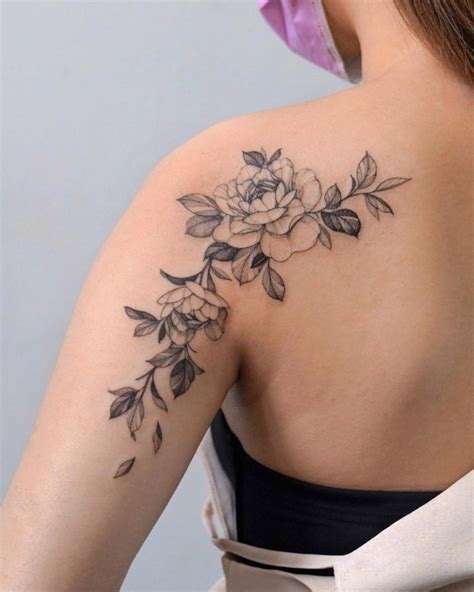 Top 77 Women S Shoulder Wing Tattoo In Cdgdbentre