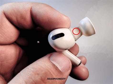 How To Clean Your Airpods Pro’s Ear Tips Earbuds Mesh And Case Headphonesty