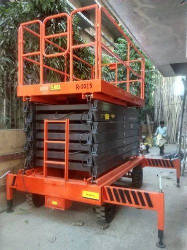 Neels S E Scissor Lift Truck Working Height Feet Capacity