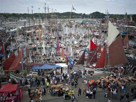 Festival Du Chant De Marin Tourisme Bretagne