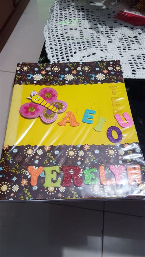 Idea Para Cuaderno De Español Classroom Crafts File Decoration Ideas