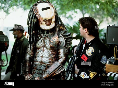 KEVIN PETER HALL PREDATOR 2 (1990 Stock Photo: 31034578 - Alamy