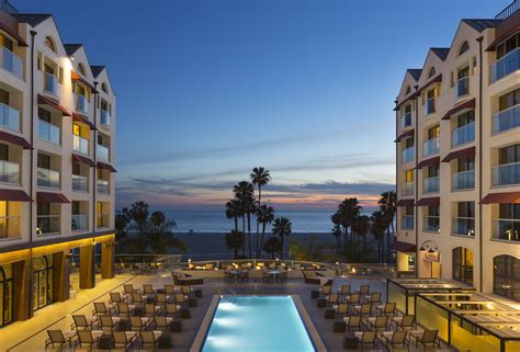 Loews Santa Monica Beach Hotel, Los Angeles, CA : Five Star Alliance