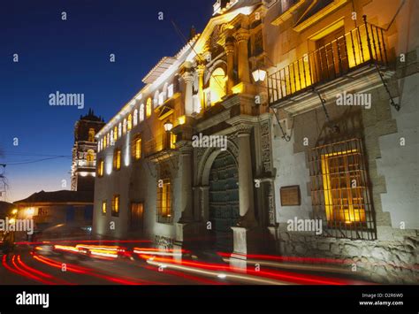 La Casa Nacional De La Moneda Museo Nacional De Moneda Al Atardecer