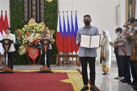 Sekretariat Kabinet Republik Indonesia Upacara Kenegaraan Menyambut