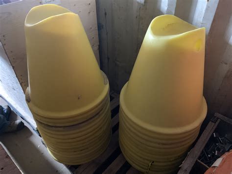 24 High Stackable Plastic Pipe Stands