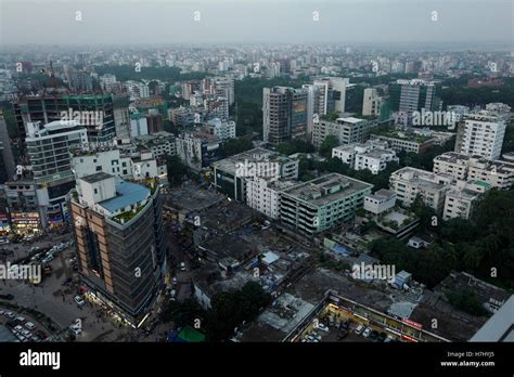 Dhaka Buildings Hi Res Stock Photography And Images Alamy