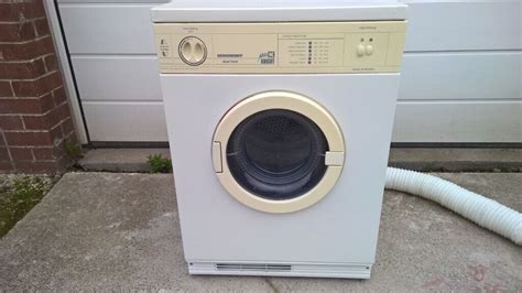 White Knight Sensordry Vented Tumble Dryer Reverse Action In East