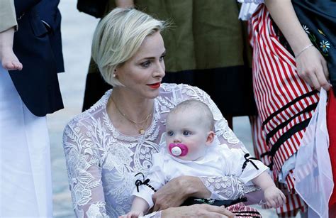 Charlène de Monaco ses plus belles photos avec ses enfants Elle