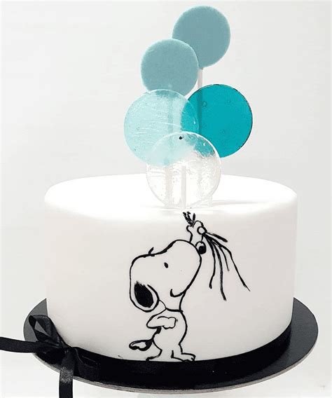 Snoopy Birthday Cake Ideas Images Pictures Snoopy Cake Snoopy