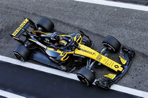 ルノーf1、新型パワーユニットに期待も「パフォーマンスと信頼性は相反する」と慎重な姿勢 F1 Autosport Web