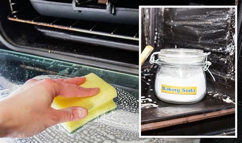 How To Clean Your Oven Using Just Baking Soda And Vinegar Really