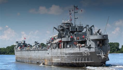 Uss Lst Memorial